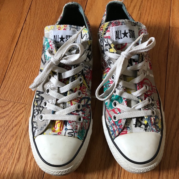 graffiti converse shoes